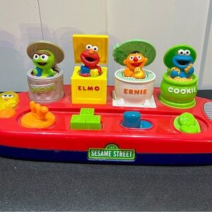 Sesame Street Pop Up Oscar, Cookie Monster, Big Bird, Elmo and Ernie